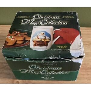 Vintage Museum Collection Set Of 4 Christmas Mug,‎ 4", 24 Karat Gold Trim